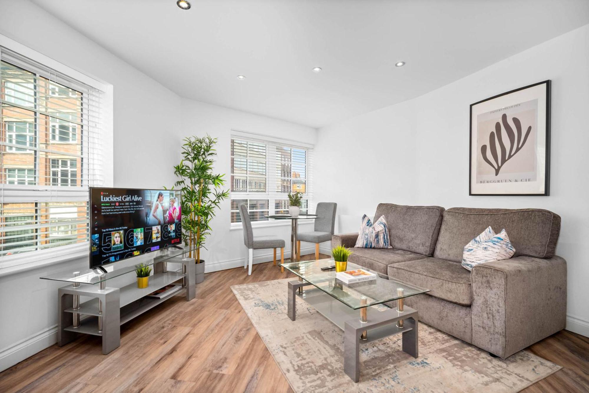 One-Bedroom Apartment