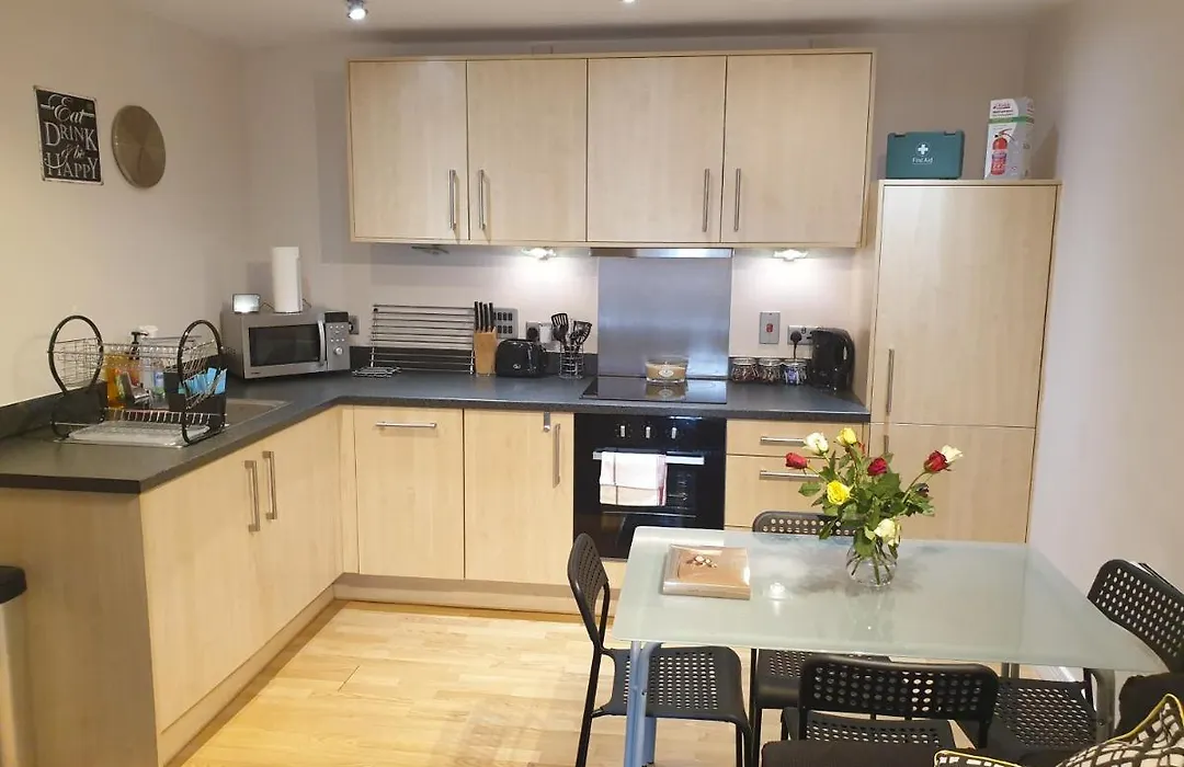 Birmingham Emerald, 2 Bedroom Apartment-1