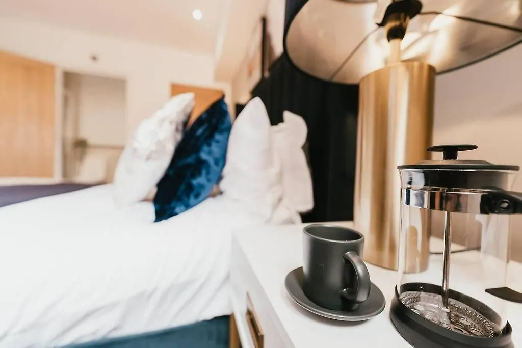 Pacific Suite - Wyndale Living- Bham Jq Lux 2 Br-1