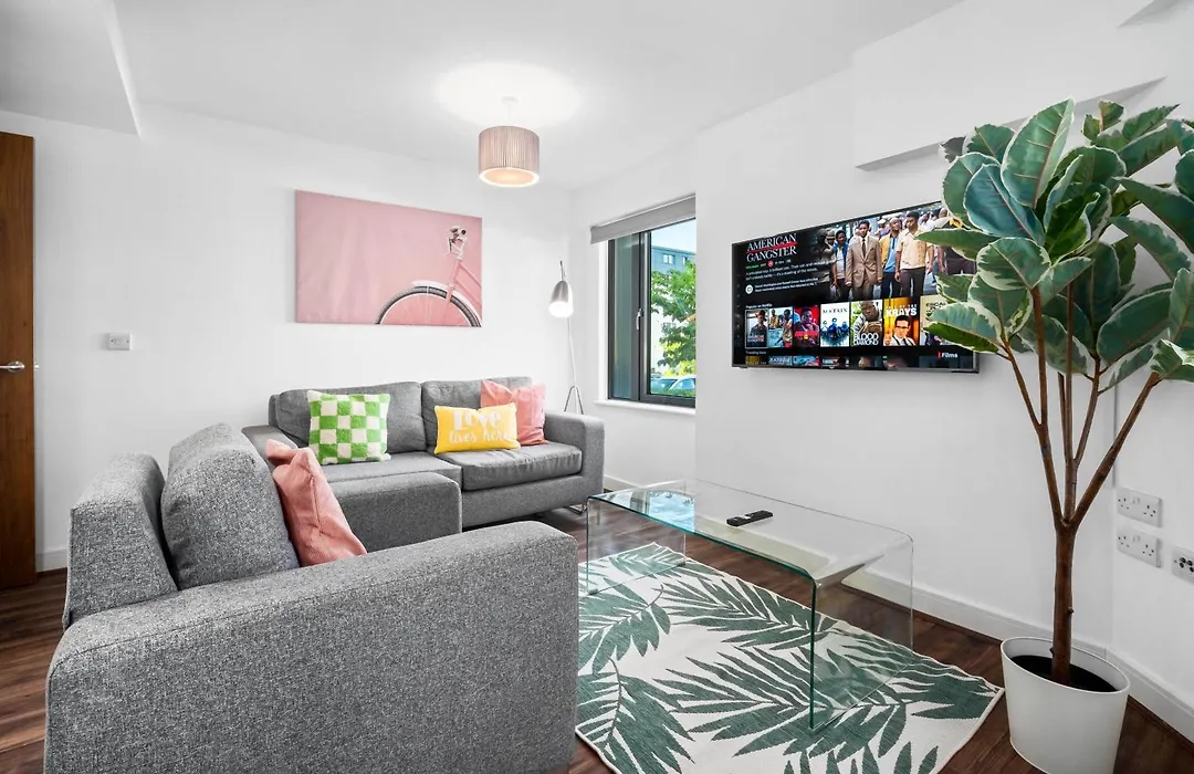Digbeth 2 Bedroom Apartment - Top Rated - Birmingham City Centre - 3001F-1