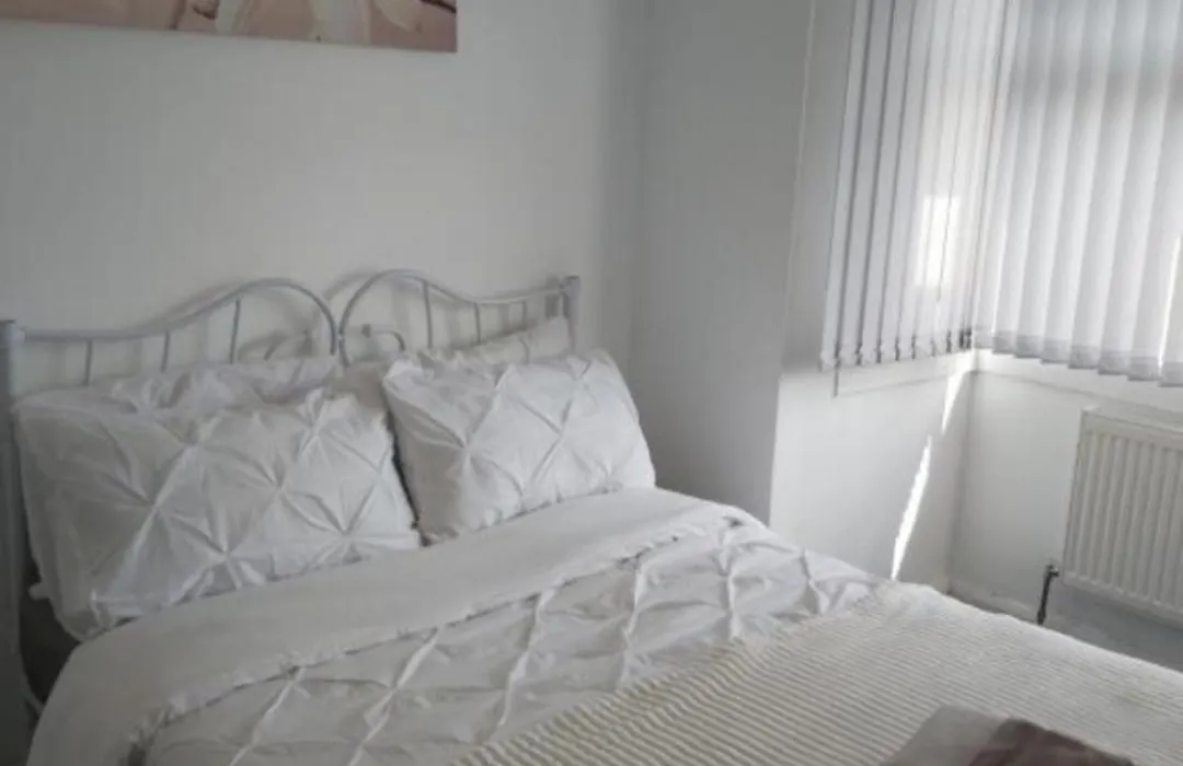 Fresher Space Home Stay-1