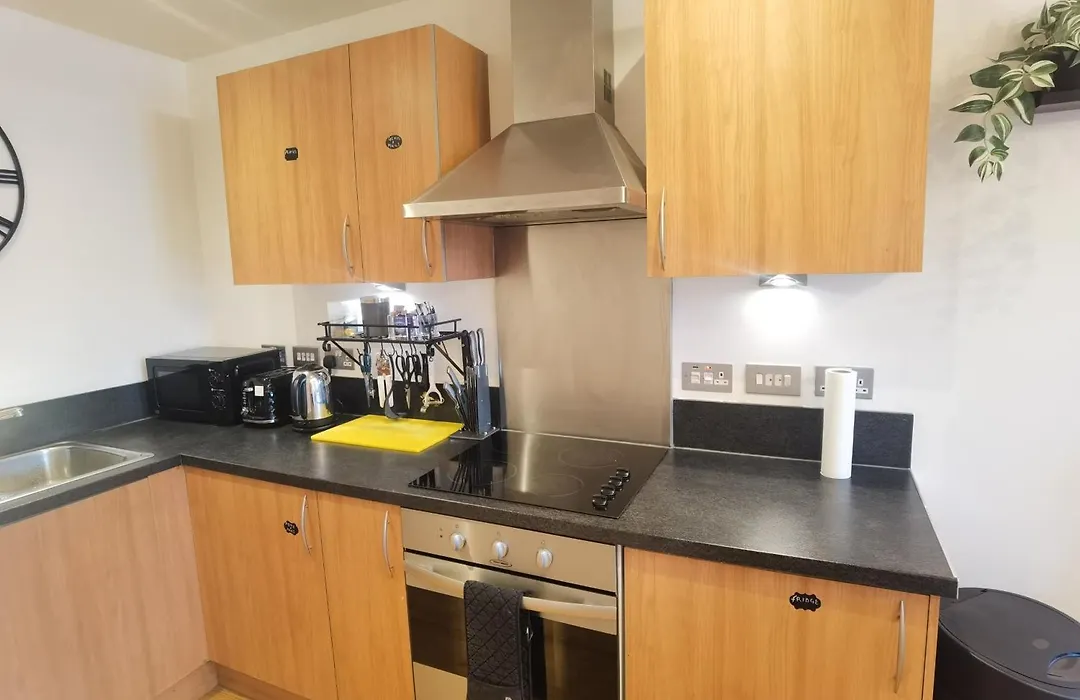 Celaka Birmingham Central Apartment, Free Indoor Parking-1