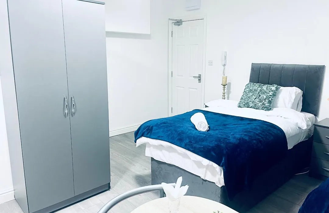 I Bed Apartment-1