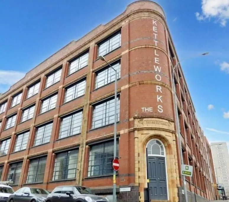 342 Stunning One Bedroom Studio Apartment-1