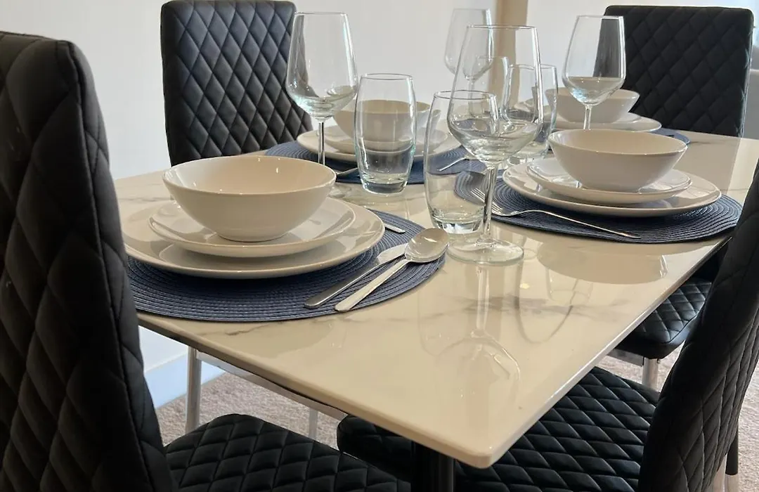 Modern 2 Bed, Apartment In The Heart Of Birmingham-1