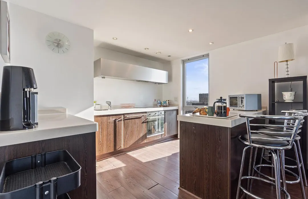 Ultra Luxury! City View Appartment In City Centre!!-1