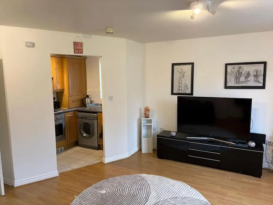Stylish 1 Bed Apartment, Kings Heath, Birmingham-1