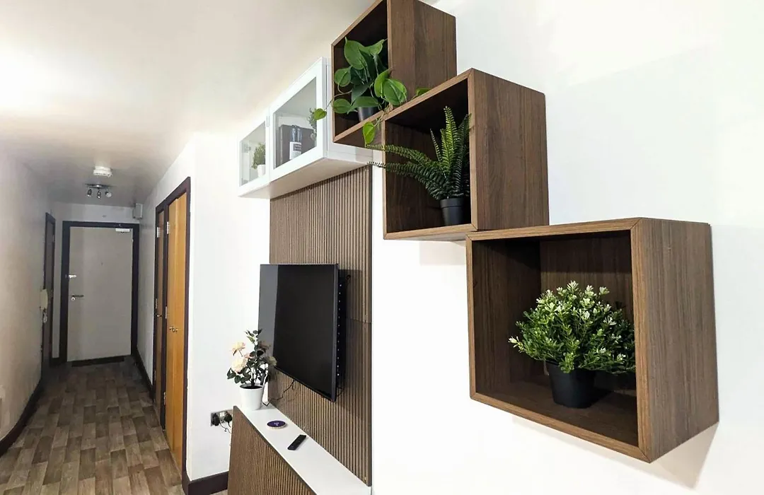 Luxurious Birmingham City Apartment-1