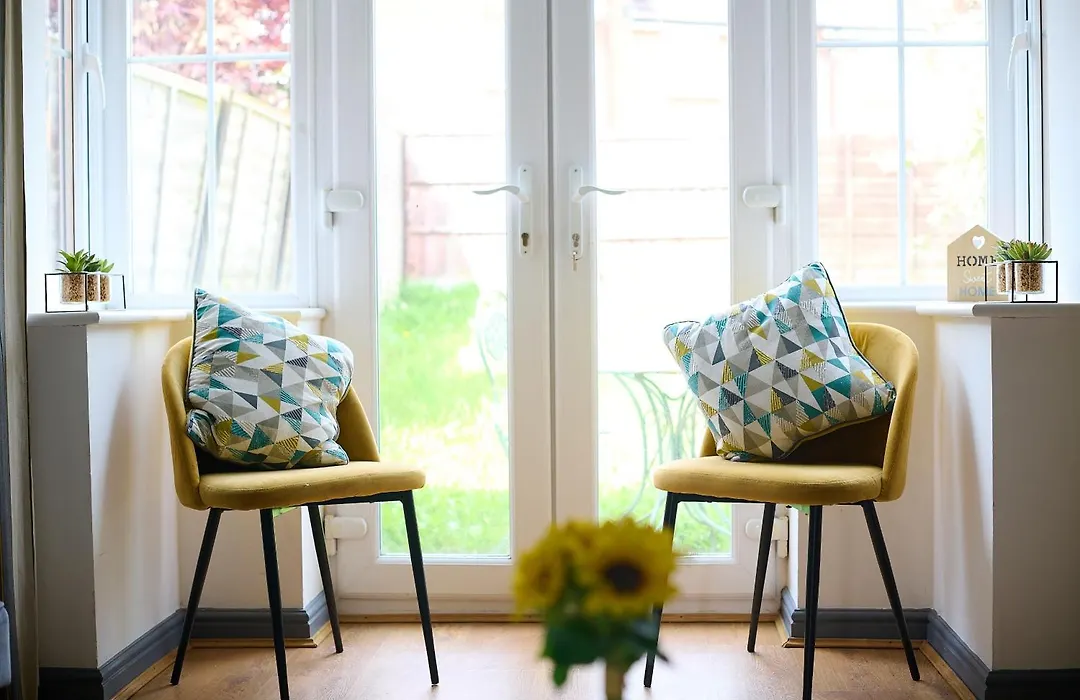 Nec Exhibitor Home, Stay Near Birmingham Airport-1