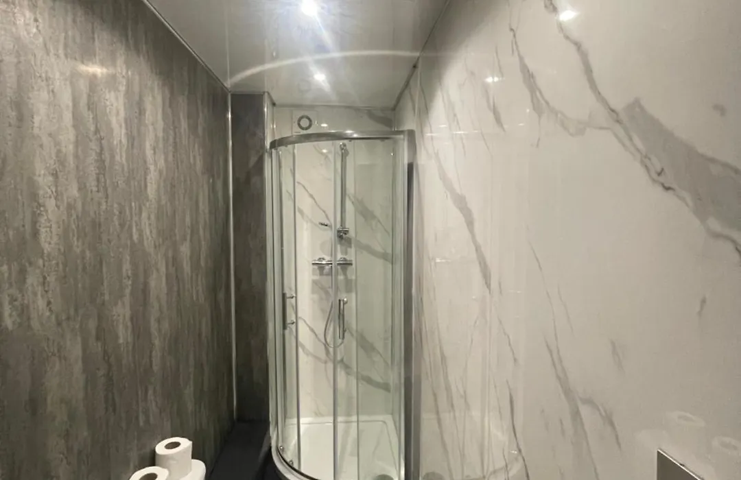 Triple Room Near Train Station-1