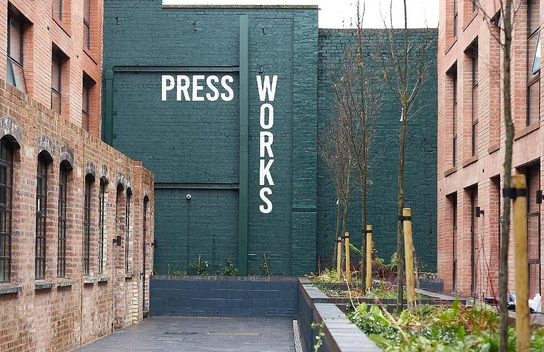 Birmingham Gem 2-Bed With Netflix, Fun & Parking-1