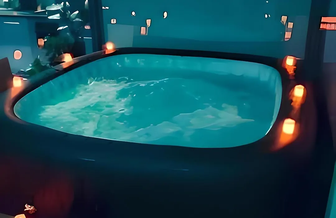 Unique Penthouse With Jacuzzi & Garden-1