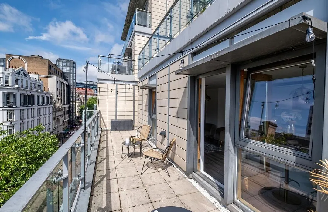Golden View-Wyndale Living-Central Birmingham-1