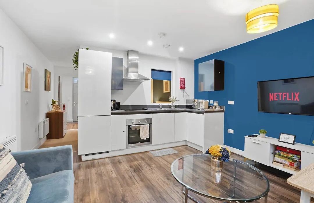 Modern Apartment Near City Centre & Jq-1