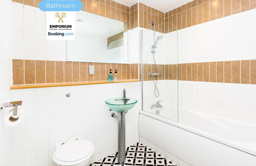Lovely 2Bdr Ground Floor Apt By Diakonia Residences Birmingham With Private Terrace-1
