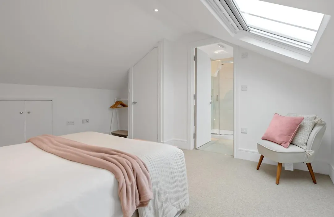 Osbourne House Pink 2 Bed, 2 And Half Bath-1