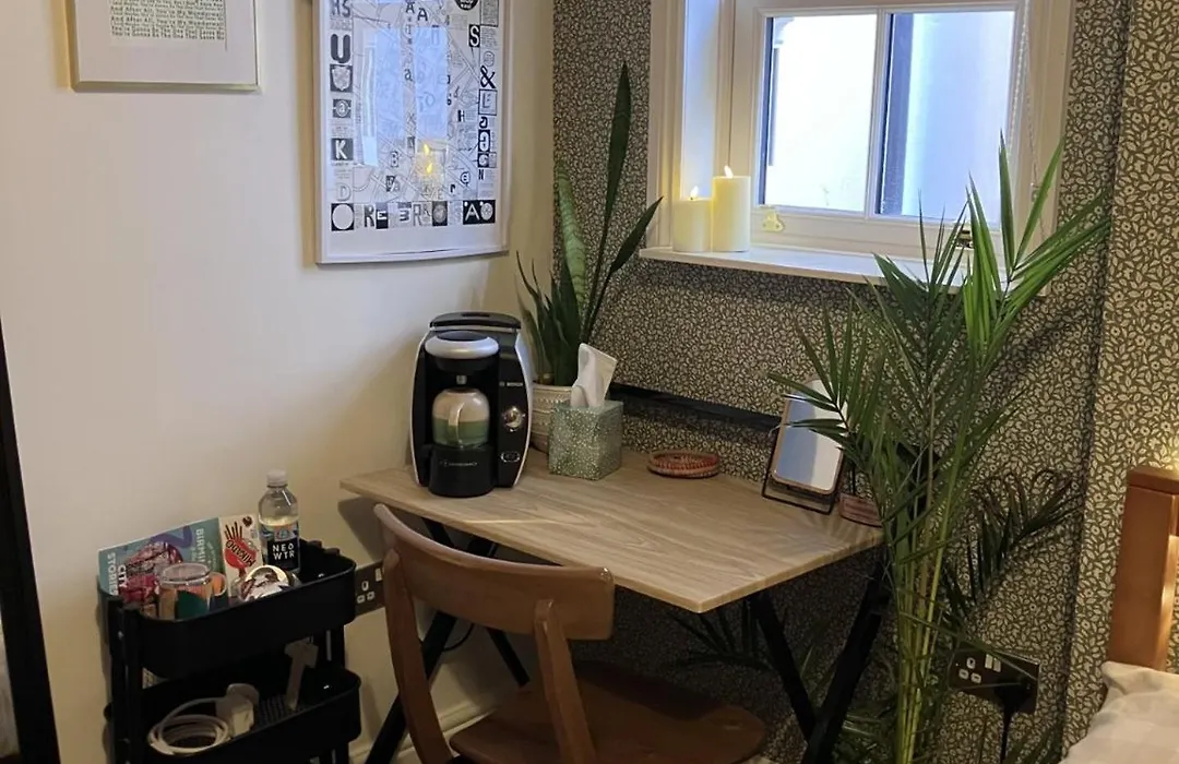 Ensuite Victorian Double, Excellent Transport Links-1