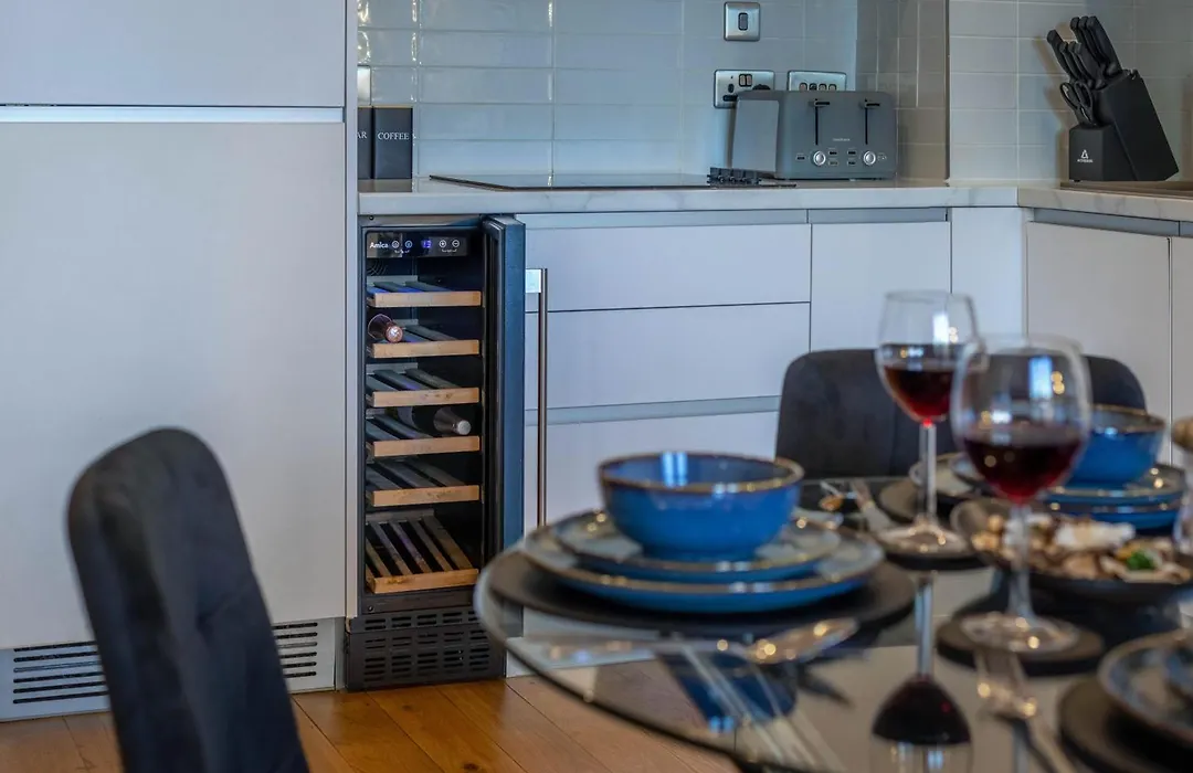 A&M Properties - Modern Birmingham Apartment-1