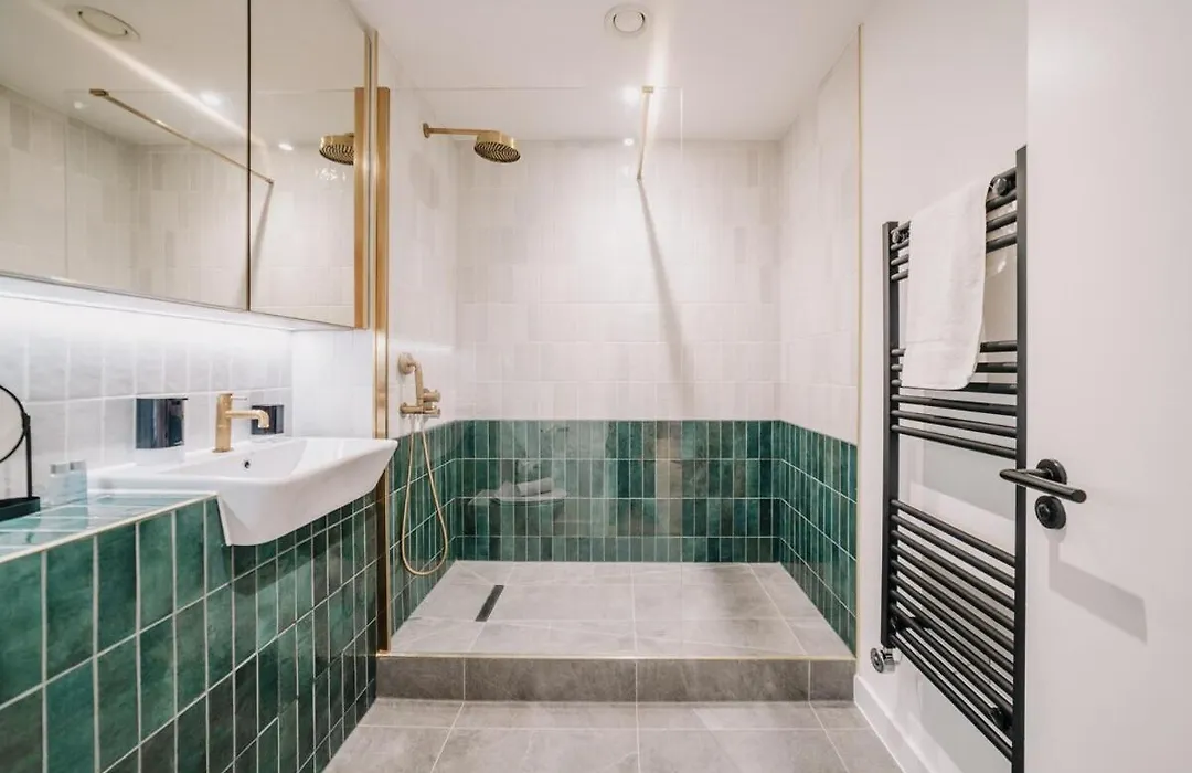 Lockside Apartment 46-1