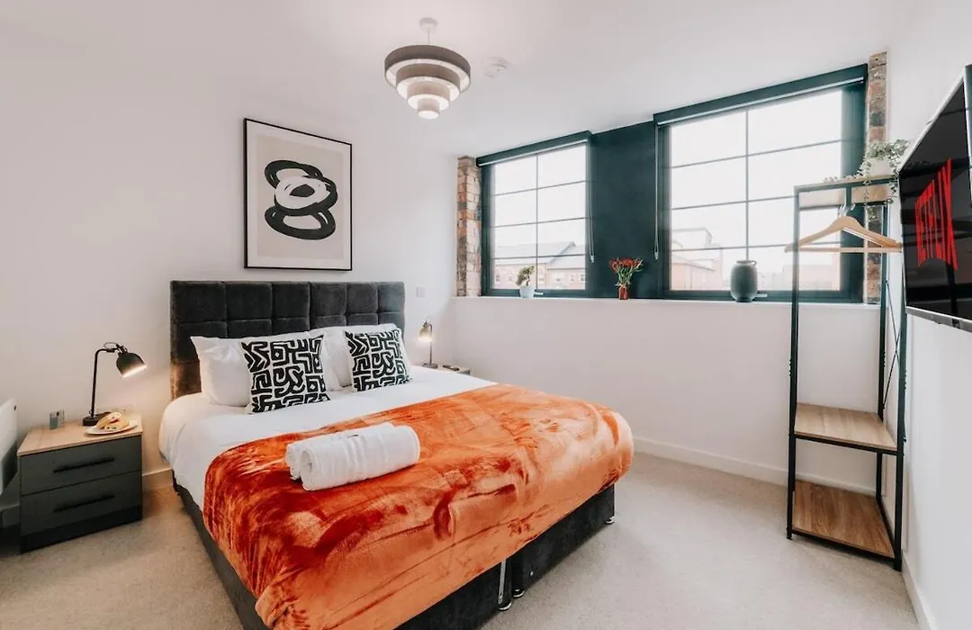 Lockside Apartment 53-1