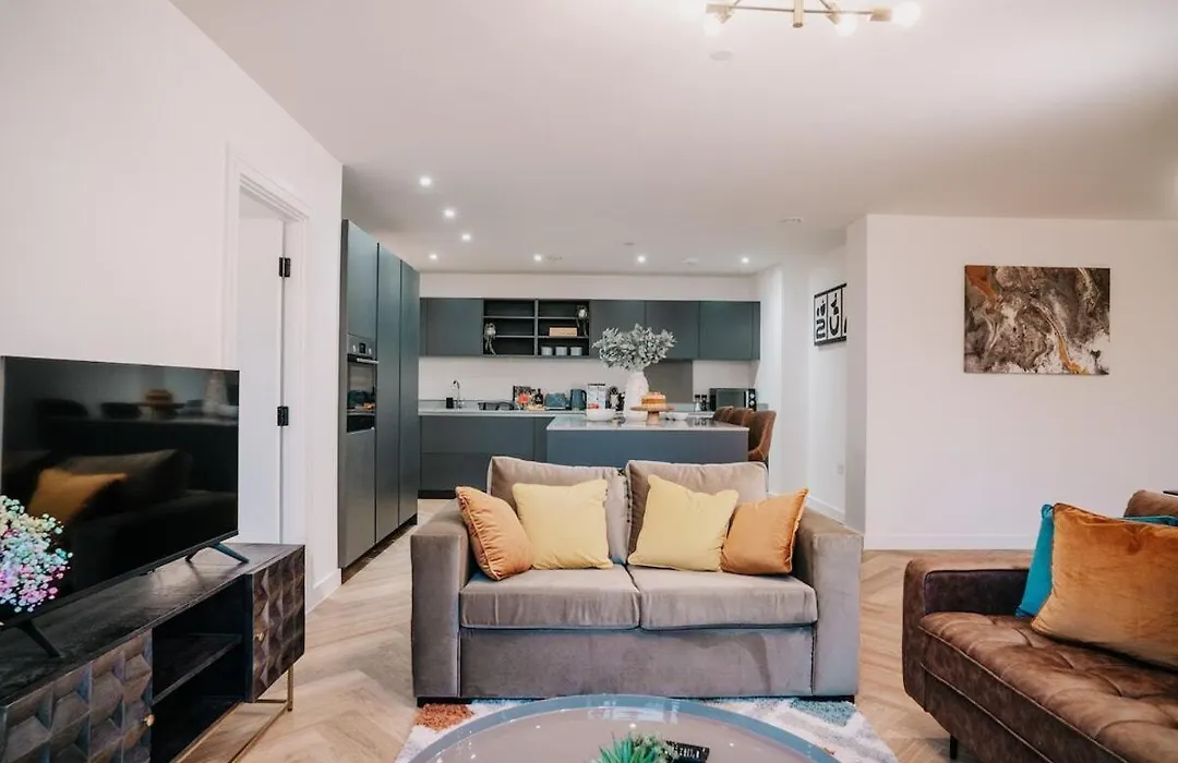 Lockside Apartment 24-1