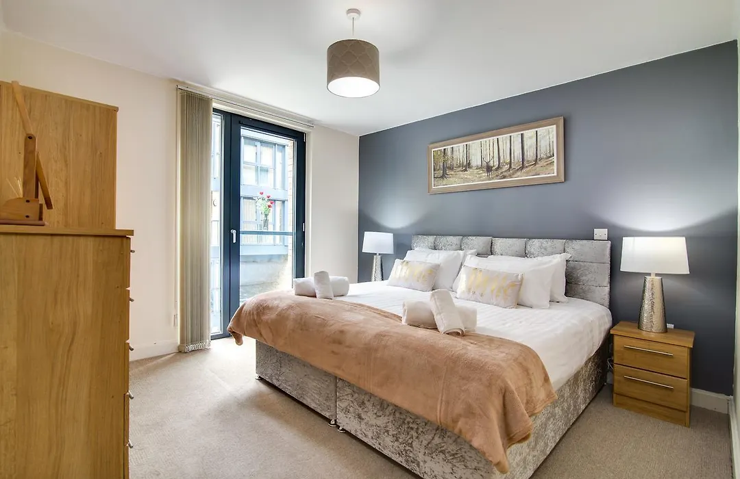 Arcadian City Centre Apartment-1