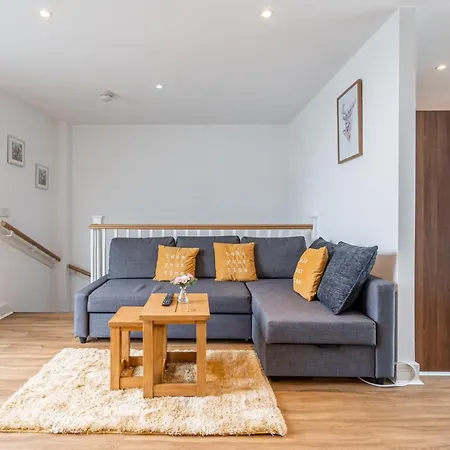 Ajy Birmingham City Centre Viva Apartment-3