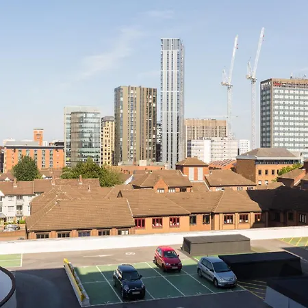 Kcs Luxury Apartment - Broad Street Birmingham-2