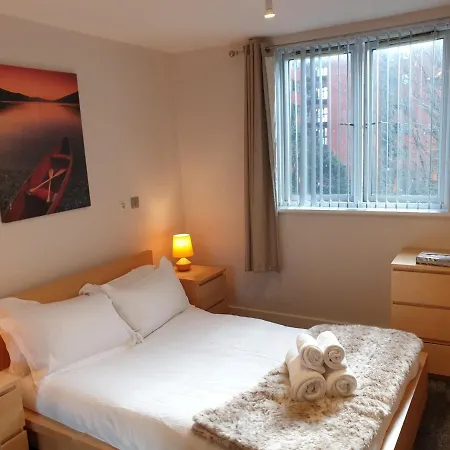 Birmingham Emerald, 2 Bedroom Apartment-3