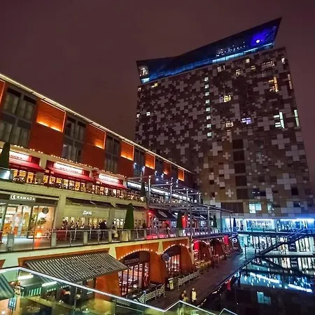 City Centre Snow Hill Apartment-2