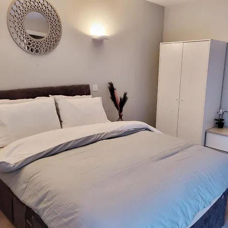 Luxury City Apartment In Jquarter Birmingham-3