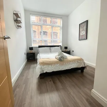 Swanky 2 Bdr Apt/Jewellery Quarters/Free Parking-3