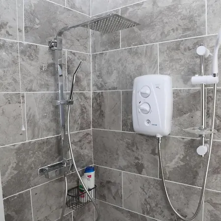 Homely 1-Bed Apartment In Birmingham-3
