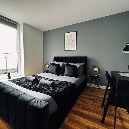 2 Bedroom Penthouse Birmingham-2