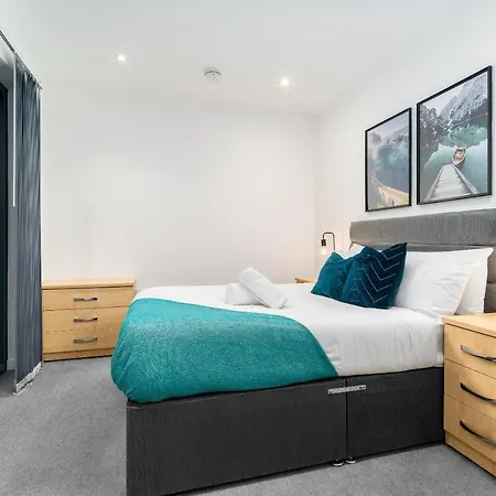 Aqua-Themed 2 Bedroom Cosy Apartment - City Centre-2
