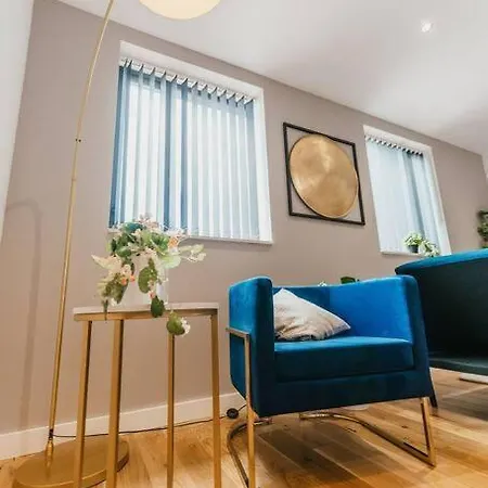 Pacific Suite - Wyndale Living- Bham Jq Lux 2 Br-2