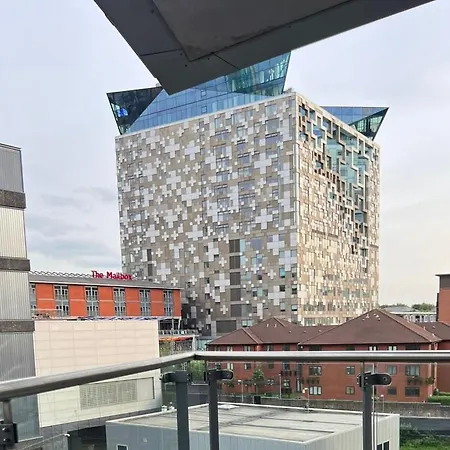 The Cube Side Apartments - One Bedroom With Balcony-2