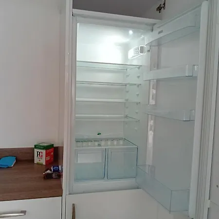 Quality City - Central Birmingham No Deposit-3