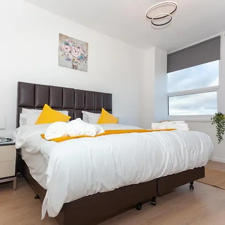 One Bedroom Apartment Smethwick Flat 308-3