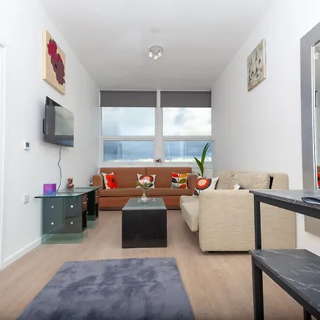 One Bedroom Serviced Apartment Smethwick F312-2