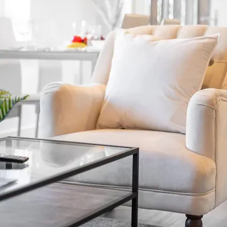 The Marsons Collection - 2 Bedrooms Apartment - Balcony - Secure Parking - 1Mc-2