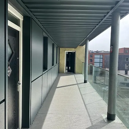 Luxury 9Ine Beautiful Bull Ring Apartment Free Parking-2