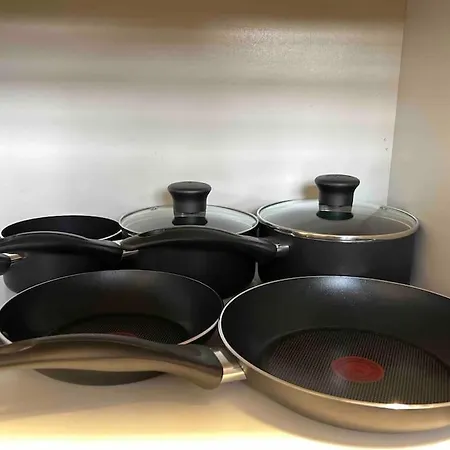 Elegance 1 Bedroom Retreat In City Centre-3
