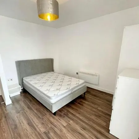 533 Luxury Double Studio Apartment Sleeps Two-2