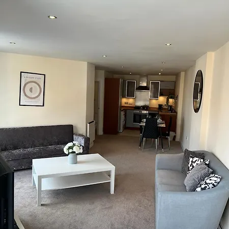 Modern 2 Bed, Apartment In The Heart Of Birmingham-2