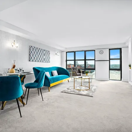 2 Bedroom With Parking-2