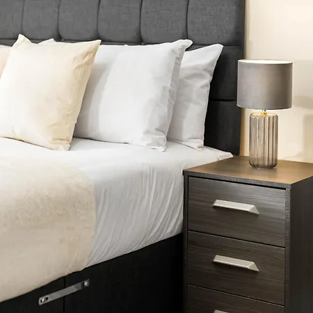 Stylish Apartment - Two Bedrooms - Netflix - City Centre - Jq 7Ah-3
