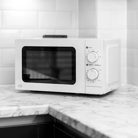 Stylish Two Bedroom Apartment - City Centre - Netflix - Wifi - Top Rated - Jq 8Ah-3