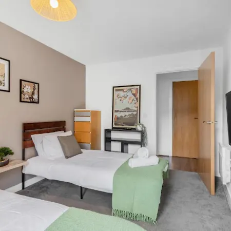 Oriental Suite 2 Bed 2 Bath Netflix And Free Parking, Games- Maihom-3
