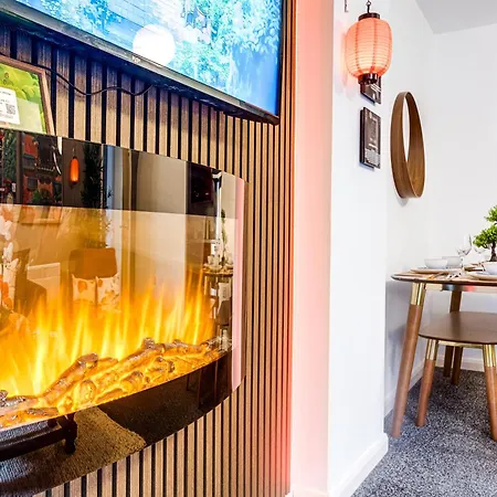 Chinese Suite With Free Parking, Games, Netflix- Coffee Machine 家庭-3